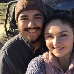 Meet your Posher, Caitlyn